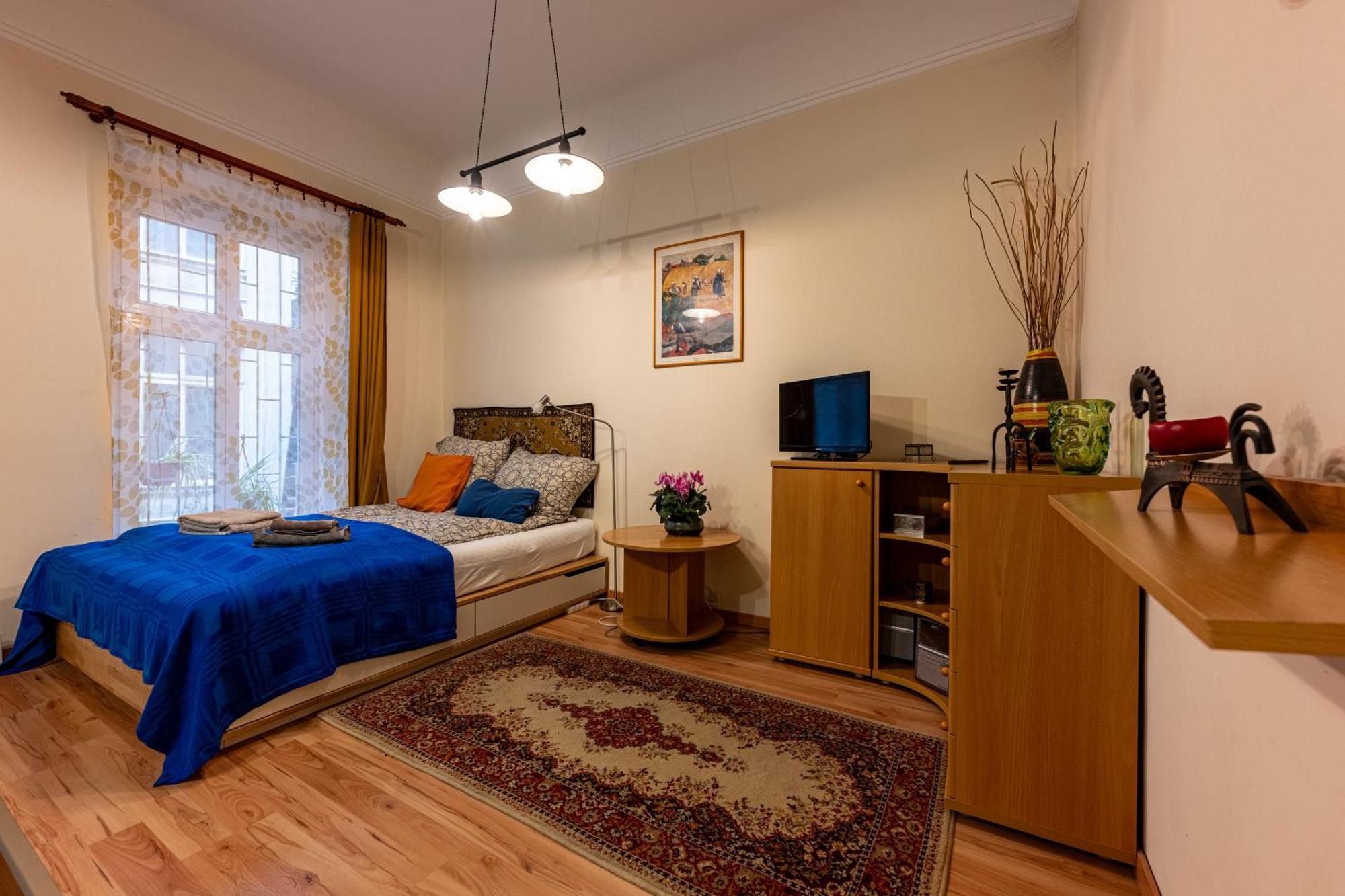 A Quiet Studio In The Heart Of The City Budapest Eksteriør bilde